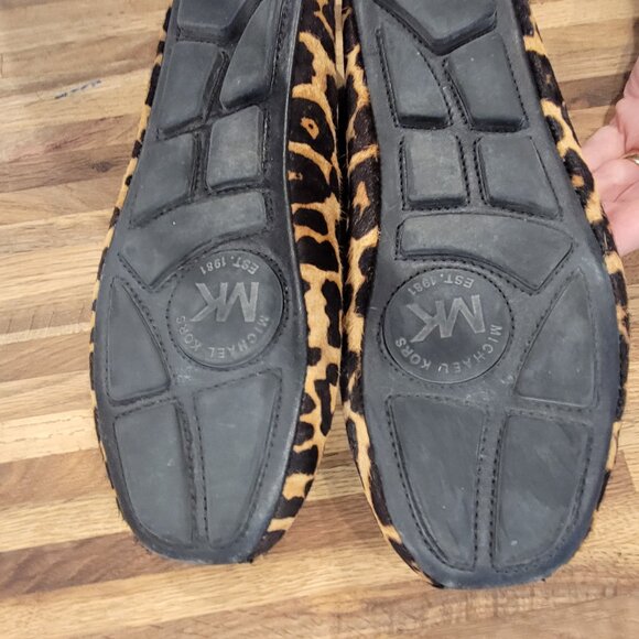 Michael Kors Gloria leopard-print calf hair ballet flats. - Picture 13 of 13